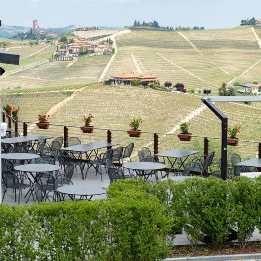 Casa Nicolini Hotel Barbaresco Bagian luar foto
